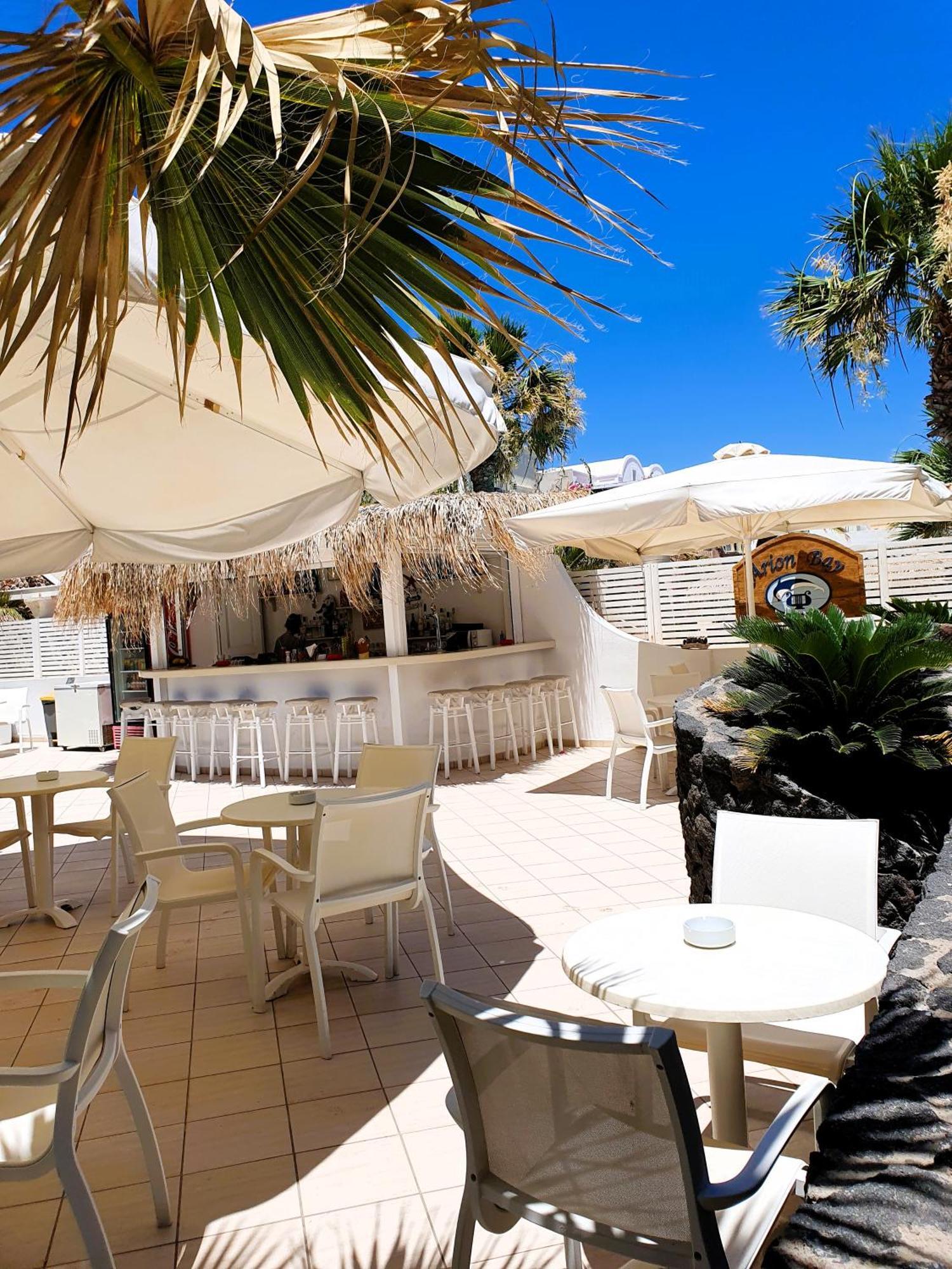 Arion Bay Hotel Santorini Kamári 외부 사진