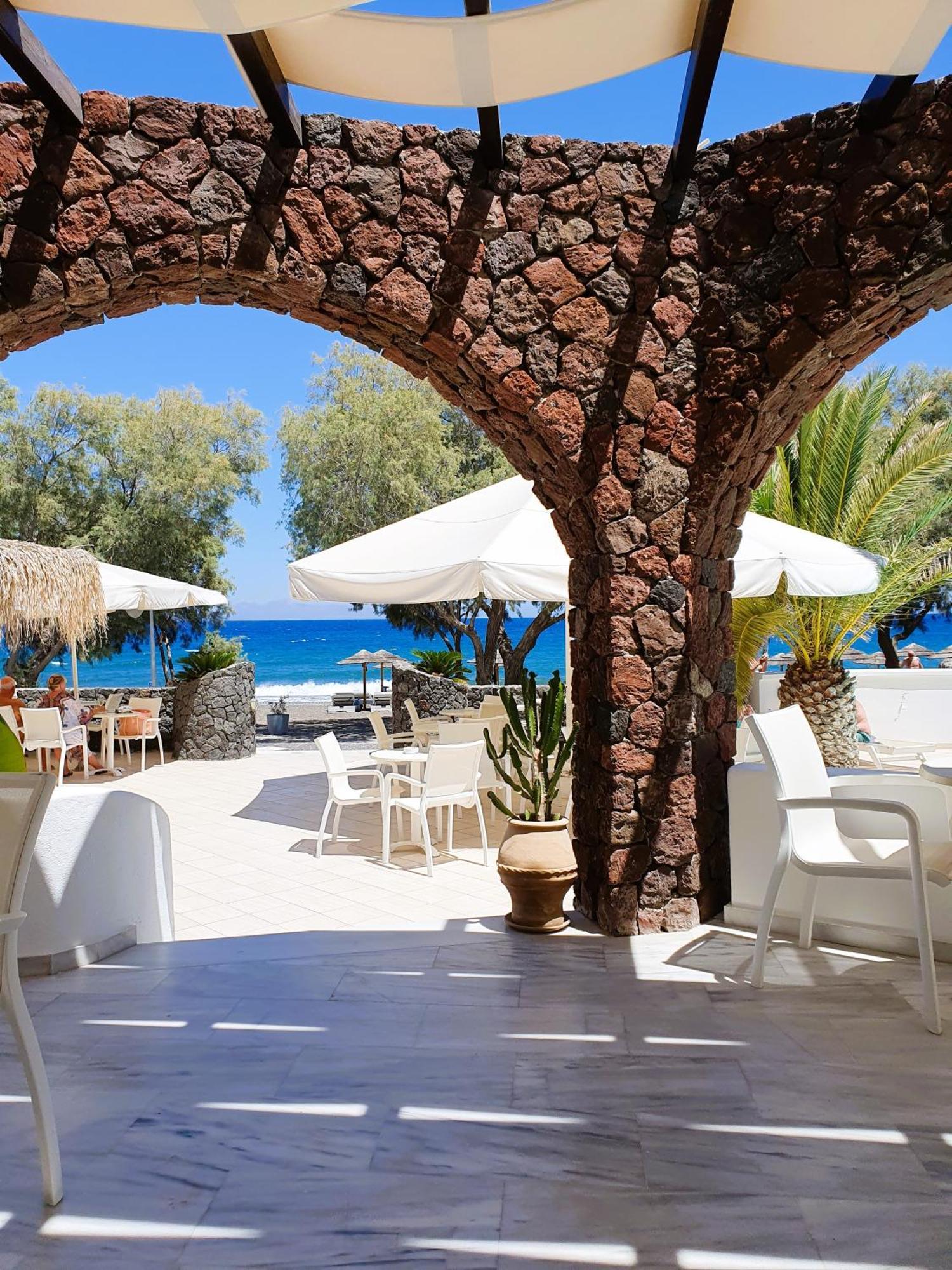 Arion Bay Hotel Santorini Kamári 외부 사진