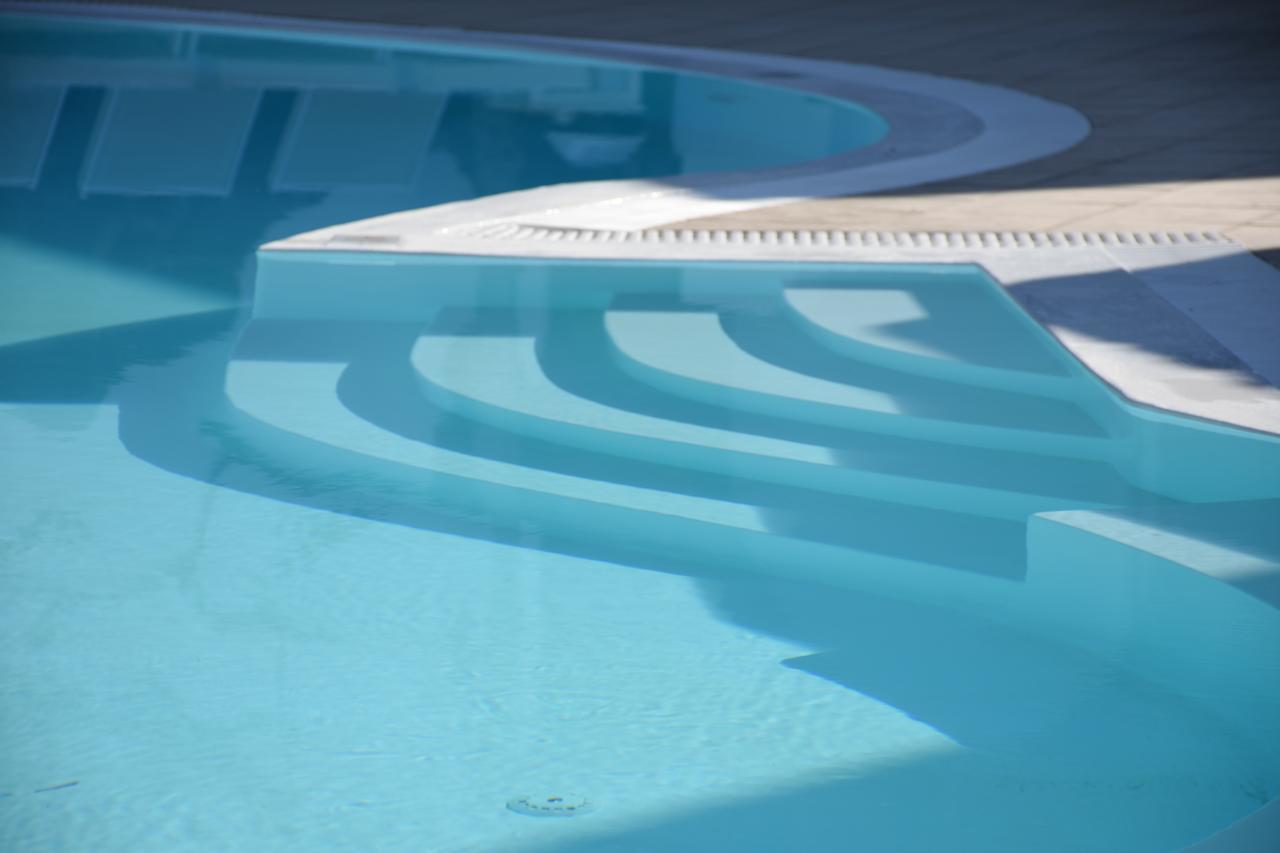 Arion Bay Hotel Santorini Kamári 외부 사진