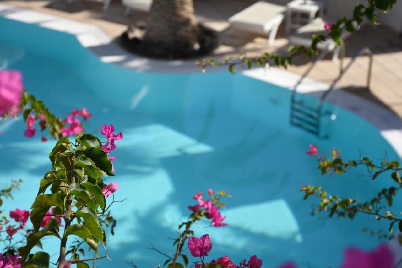 Arion Bay Hotel Santorini Kamári 외부 사진